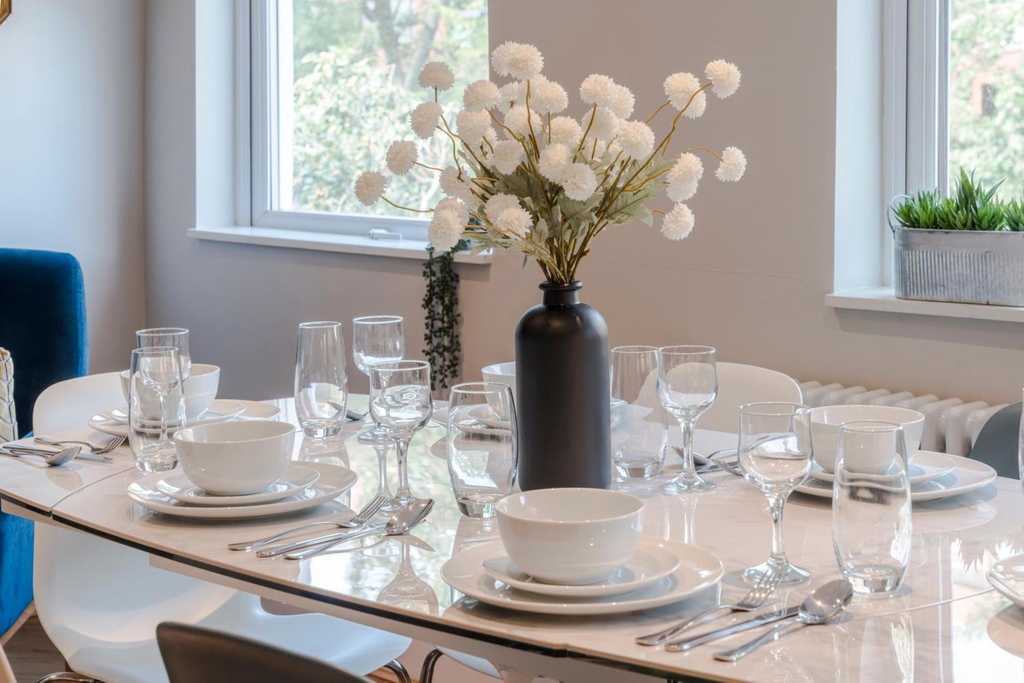 Stunning 3 Bed Duplex Apartment In The Heart Of West Hampstead Londres Exterior foto